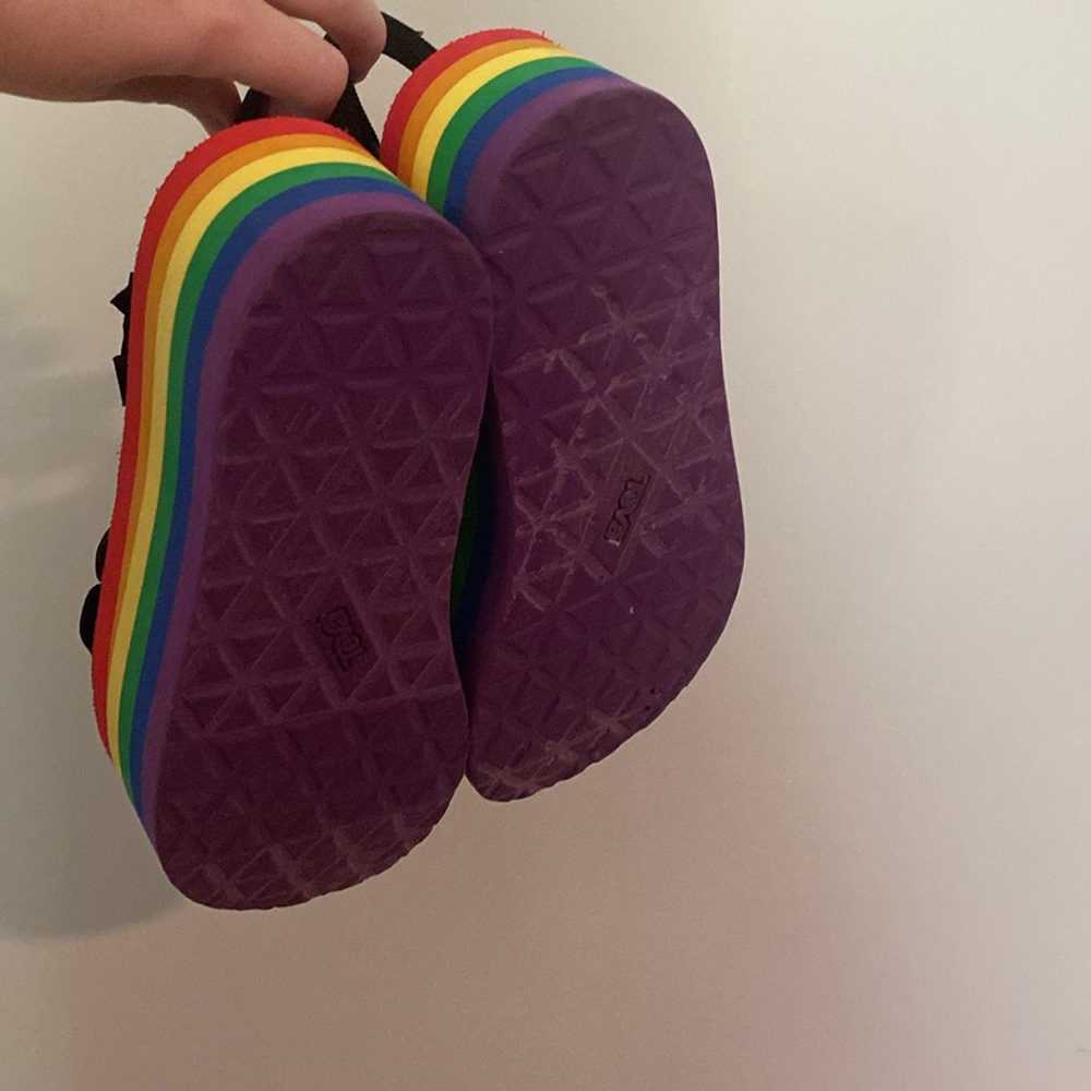 Rainbow platform Tevas 🌈 - Picture 7 of 7
